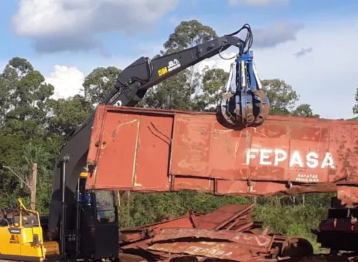 Cortes e Reciclagem de Vagões e Locomotivas